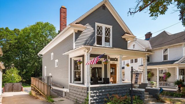 216 S Main Street, Granville, OH 43023