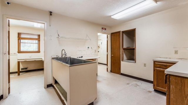 216 S Main Street, Granville, OH 43023