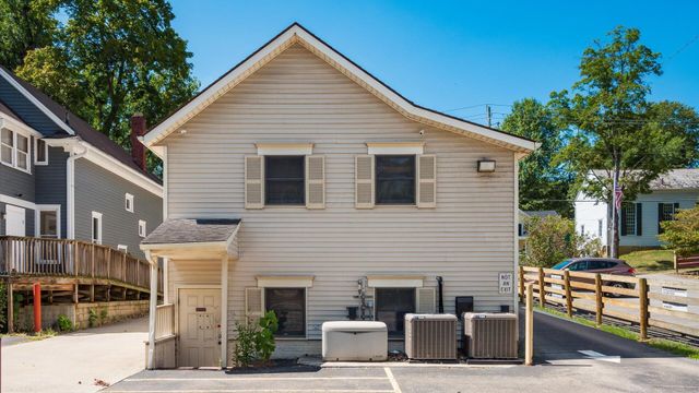 216 S Main Street, Granville, OH 43023