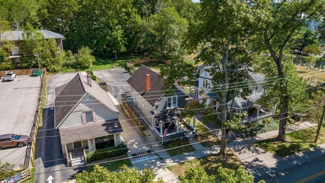 216 S Main Street, Granville, OH 43023