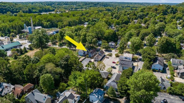 216 S Main Street, Granville, OH 43023