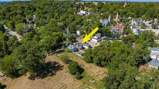 216 S Main Street, Granville, OH 43023