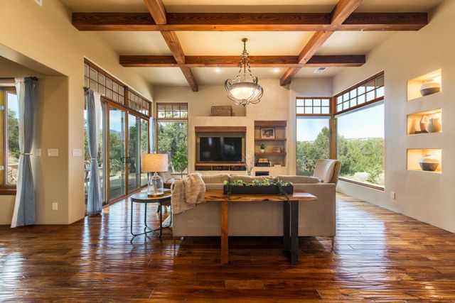 2 Concha Court, Sandia Park, NM 87047