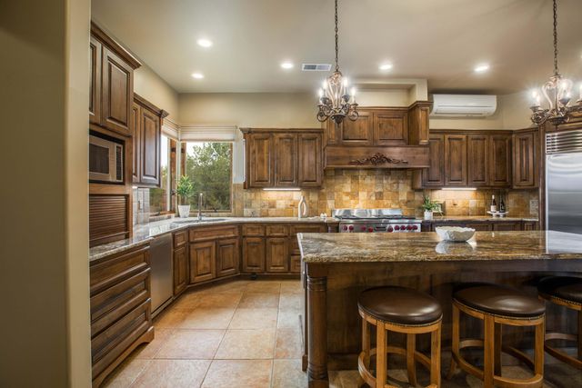 2 Concha Court, Sandia Park, NM 87047