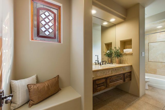 2 Concha Court, Sandia Park, NM 87047