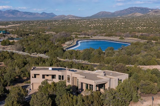 2 Concha Court, Sandia Park, NM 87047