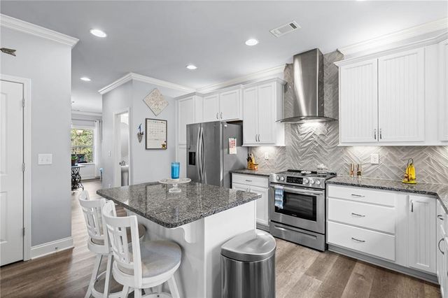 5834 Ridgedale Court, Gainesville, GA 30506