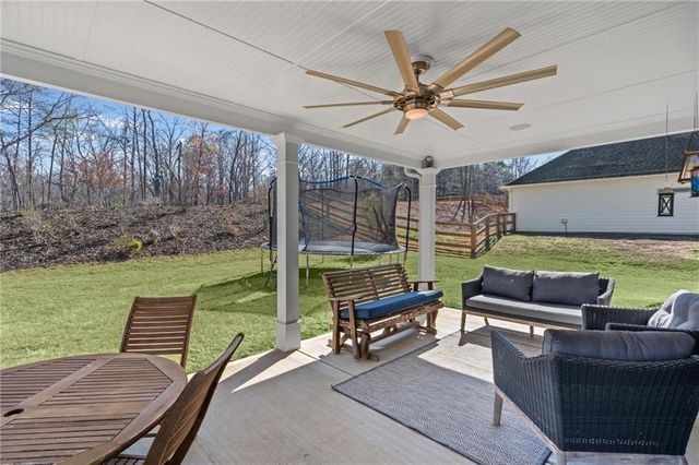 5834 Ridgedale Court, Gainesville, GA 30506