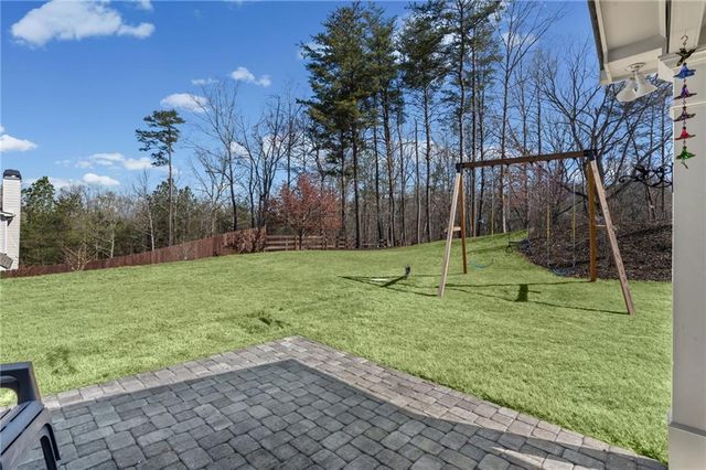 5834 Ridgedale Court, Gainesville, GA 30506