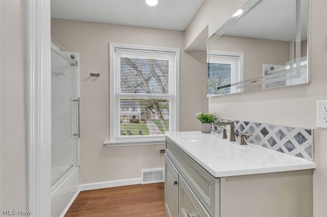 593 Mineola Avenue, Akron, OH 44320