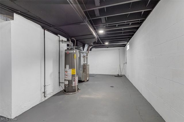 593 Mineola Avenue, Akron, OH 44320