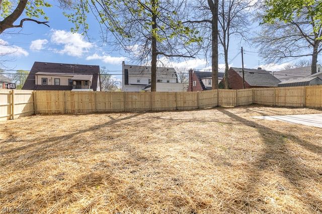 593 Mineola Avenue, Akron, OH 44320