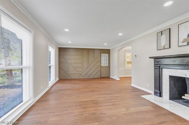 593 Mineola Avenue, Akron, OH 44320