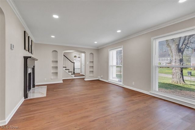 593 Mineola Avenue, Akron, OH 44320