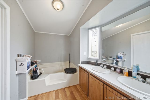 2009 E 168th Street N, Skiatook, OK 74070