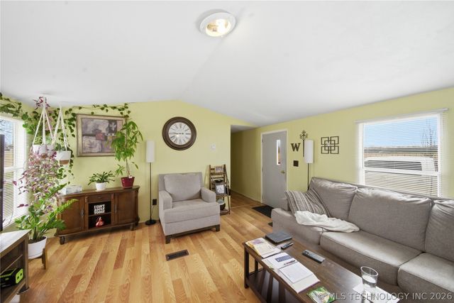 2009 E 168th Street N, Skiatook, OK 74070