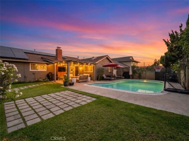 840 S Yorba, Orange, CA 92869