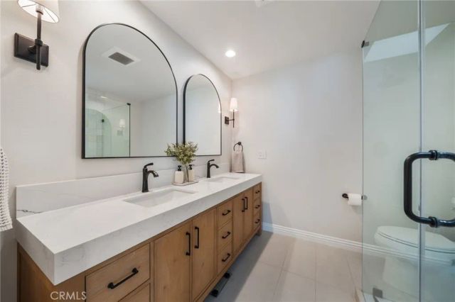 840 S Yorba, Orange, CA 92869