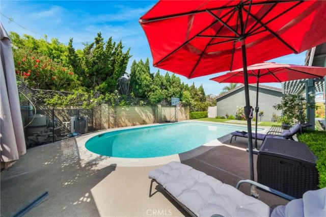 840 S Yorba, Orange, CA 92869