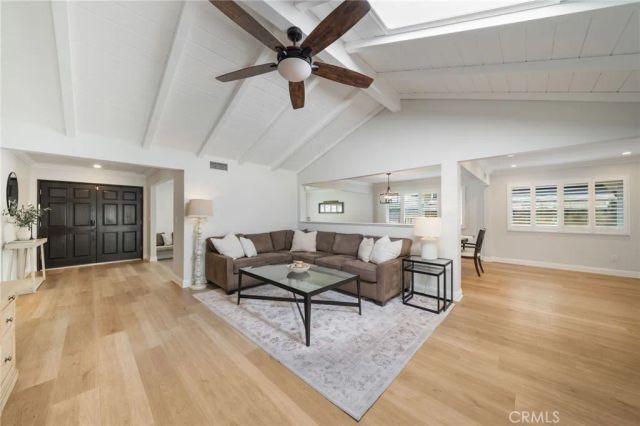 840 S Yorba, Orange, CA 92869