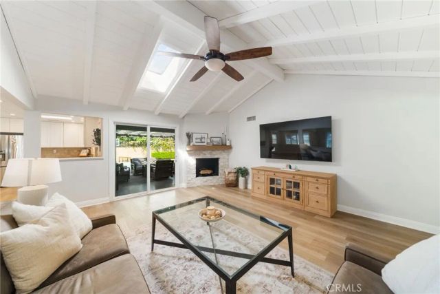 840 S Yorba, Orange, CA 92869