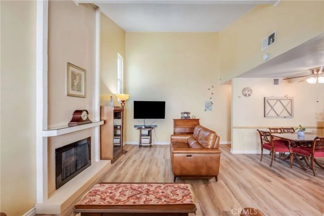 3154 E Palm 53, Fullerton, CA 92831