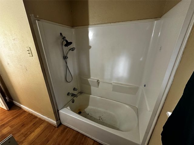 903 Elmwood Drive, Baytown, TX 77520