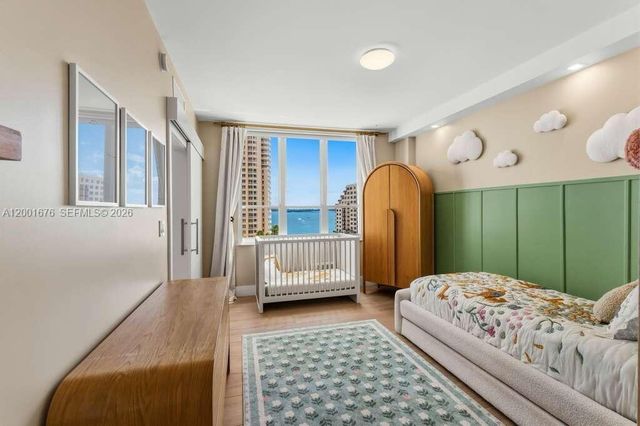 888 Brickell Key Dr 1207, Miami, FL 33131