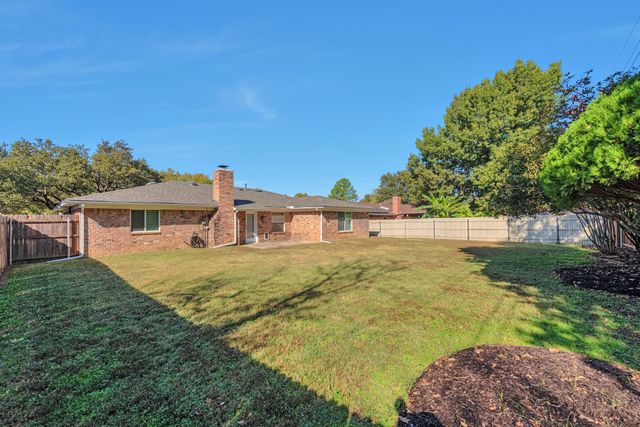 2144 Mountainview Drive, Hurst, TX 76054