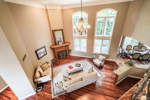 13046 Partridge Run, Shelby Charter Township, MI 48315