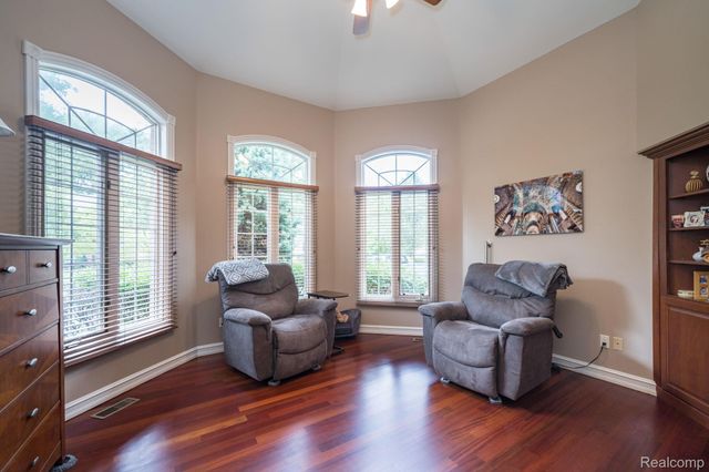 13046 Partridge Run, Shelby Charter Township, MI 48315
