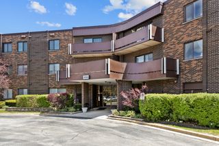898 Wellington Avenue 218, Elk Grove Village, IL 60007