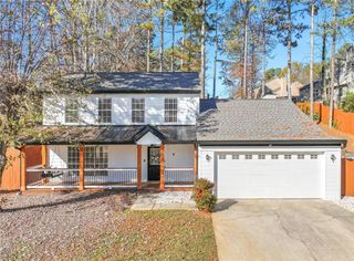 2000 Surrey Hill Circle, Lawrenceville, GA 30044