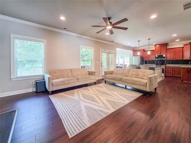 187 Amberhill Lane, Dallas, GA 30132