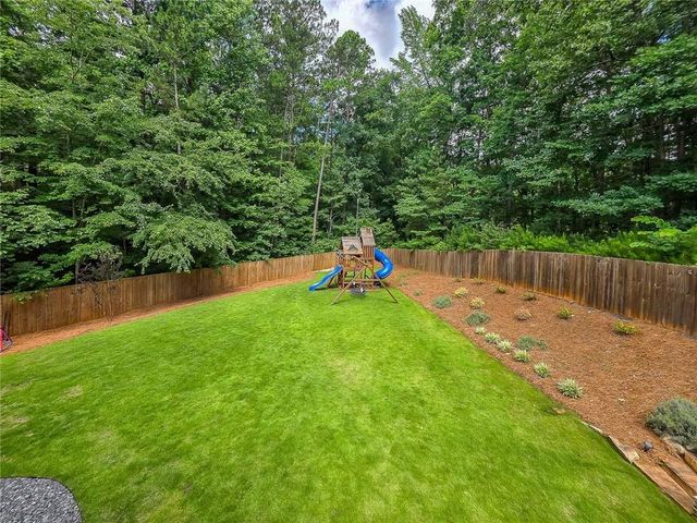 187 Amberhill Lane, Dallas, GA 30132