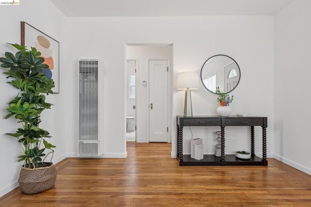 Image 16 of property listing at 945 Virginia Street, Berkeley, CA 94710
