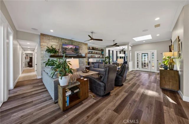 13046 Oak Crest, Yucaipa, CA 92399