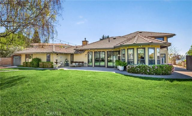 13046 Oak Crest, Yucaipa, CA 92399
