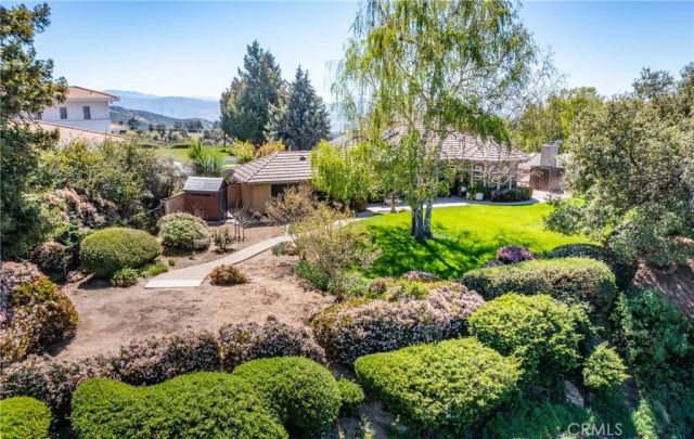 13046 Oak Crest, Yucaipa, CA 92399