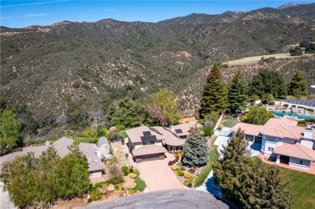 13046 Oak Crest, Yucaipa, CA 92399