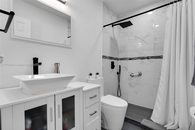 13351 SW 27th St, Miami, FL 33175
