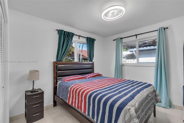 13351 SW 27th St, Miami, FL 33175