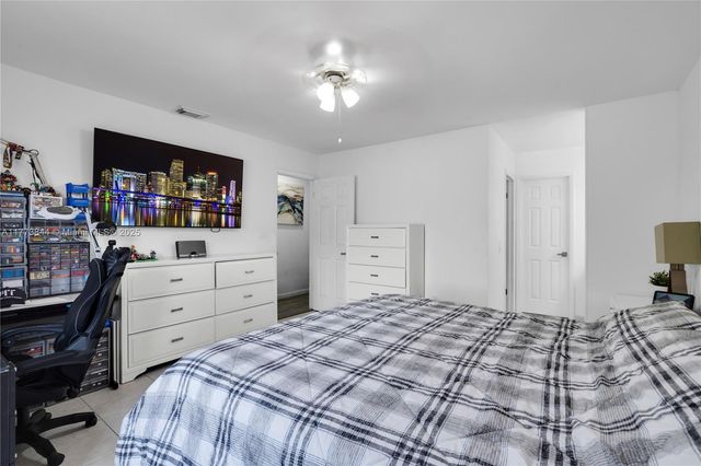 13351 SW 27th St, Miami, FL 33175