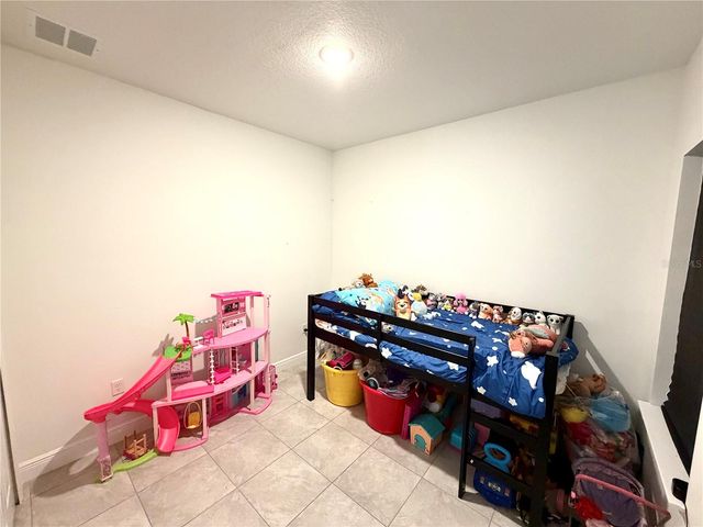 835 MARION OAKS MANOR, Ocala, FL 34473