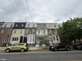 2423 CHRISTIAN STREET, Philadelphia, PA 19146