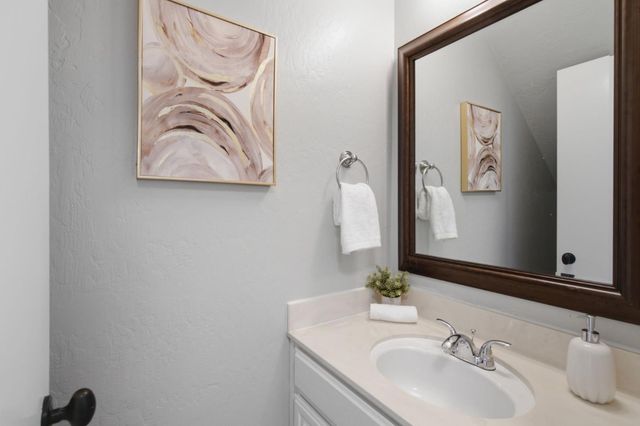 16 Lorton Avenue 3, Burlingame, CA 94010
