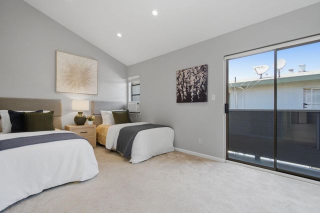 16 Lorton Avenue 3, Burlingame, CA 94010