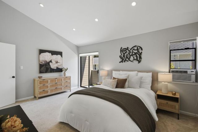 16 Lorton Avenue 3, Burlingame, CA 94010
