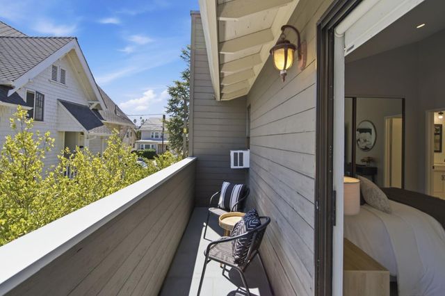 16 Lorton Avenue 3, Burlingame, CA 94010