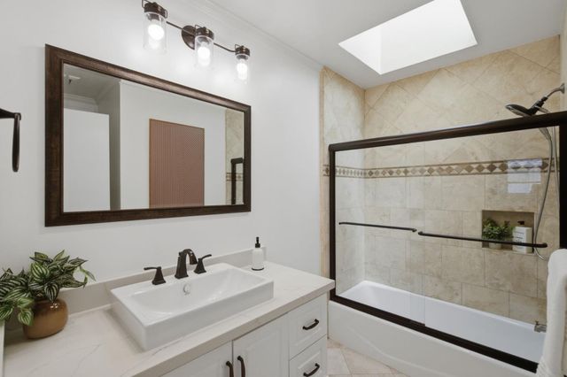 16 Lorton Avenue 3, Burlingame, CA 94010